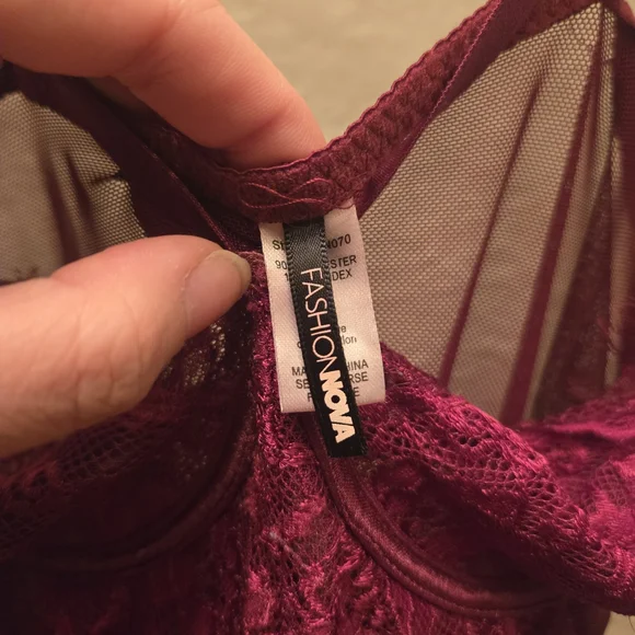 Burgundy Lace Strappy Bodysuit Lingerie Y2K Romantic Mesh Teddy (Size L) - Picture 3 of 10